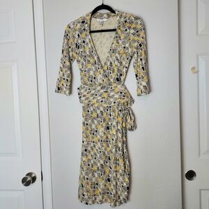 DVF Diane Von Furstenberg Denise Wrap Dress Yellow Size 4